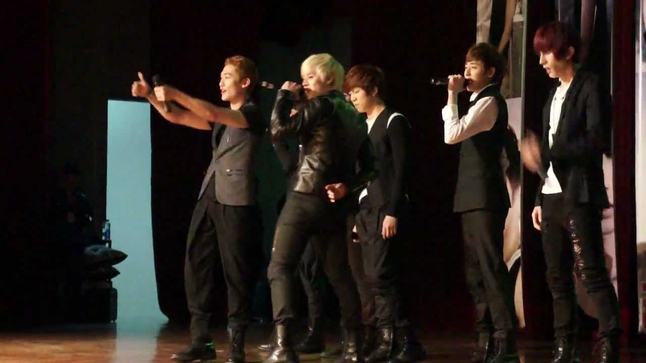 0330_U-KISS en el Fanmeeting Colombia [Fragmento presentación]