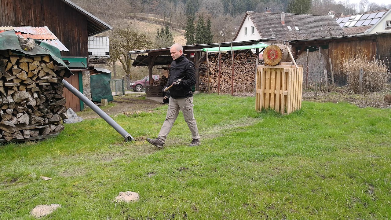 Doppelaxtwerfen