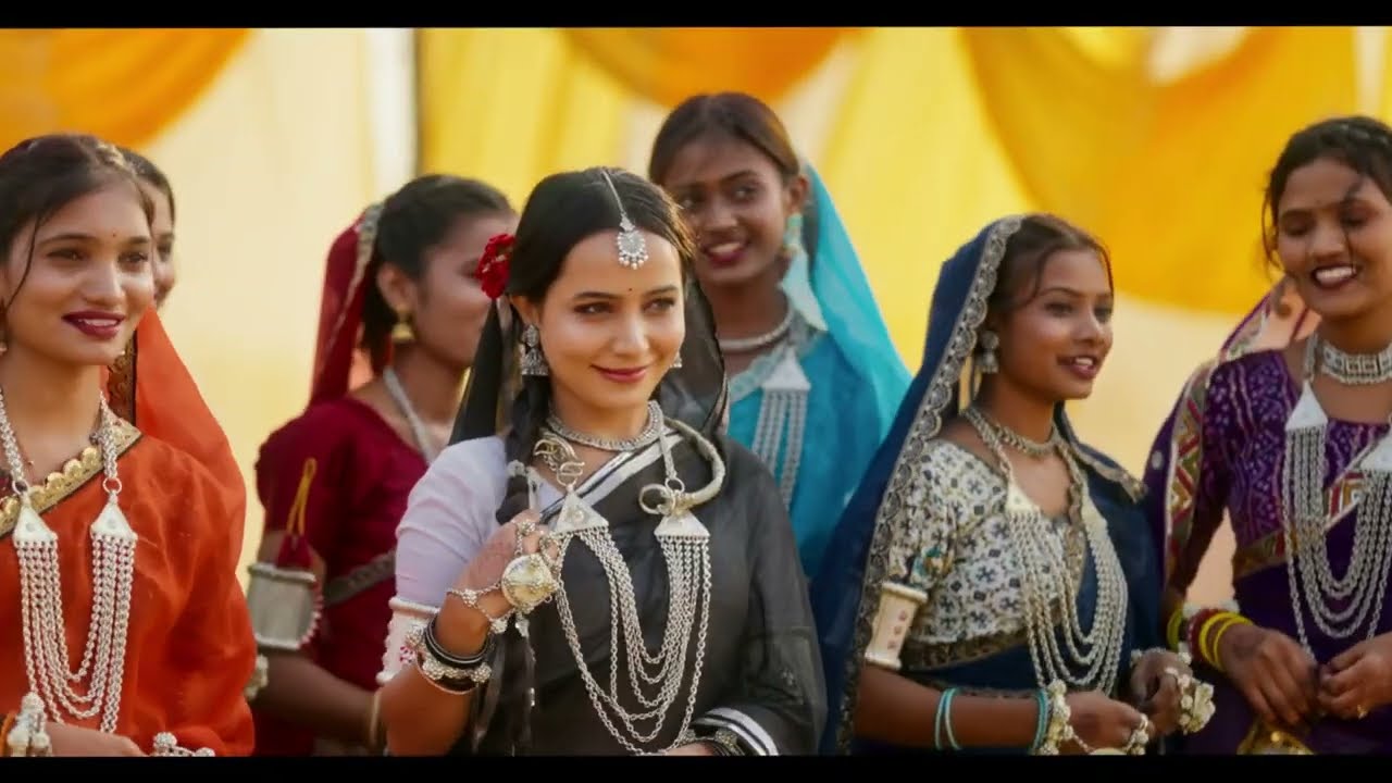 New_Adivasi_Song___Cham_Cham_Chamke___चम_चम_चमके_____Sanjay_Kirade___Heena_Dawar_#adivasisong