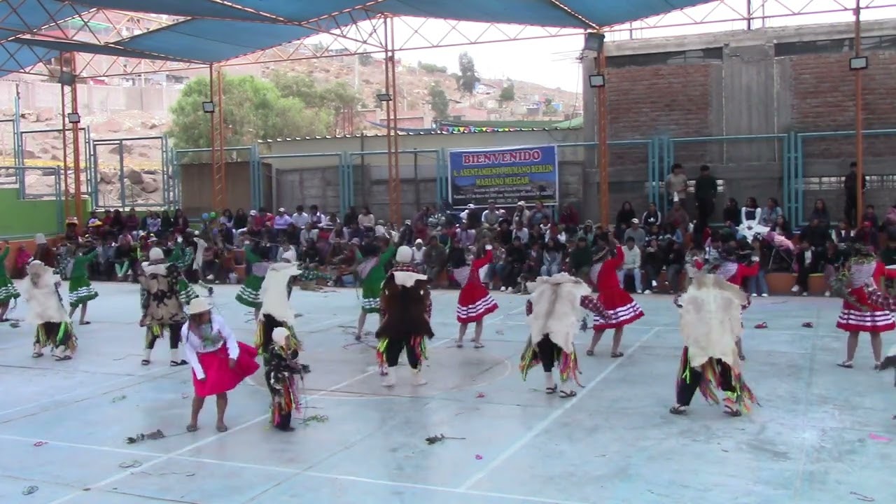 Agrupación Folklorica Sumac Wayra - Carnaval de Huayhuas / Concurso de Danzas Berlín, Mariano Melgar