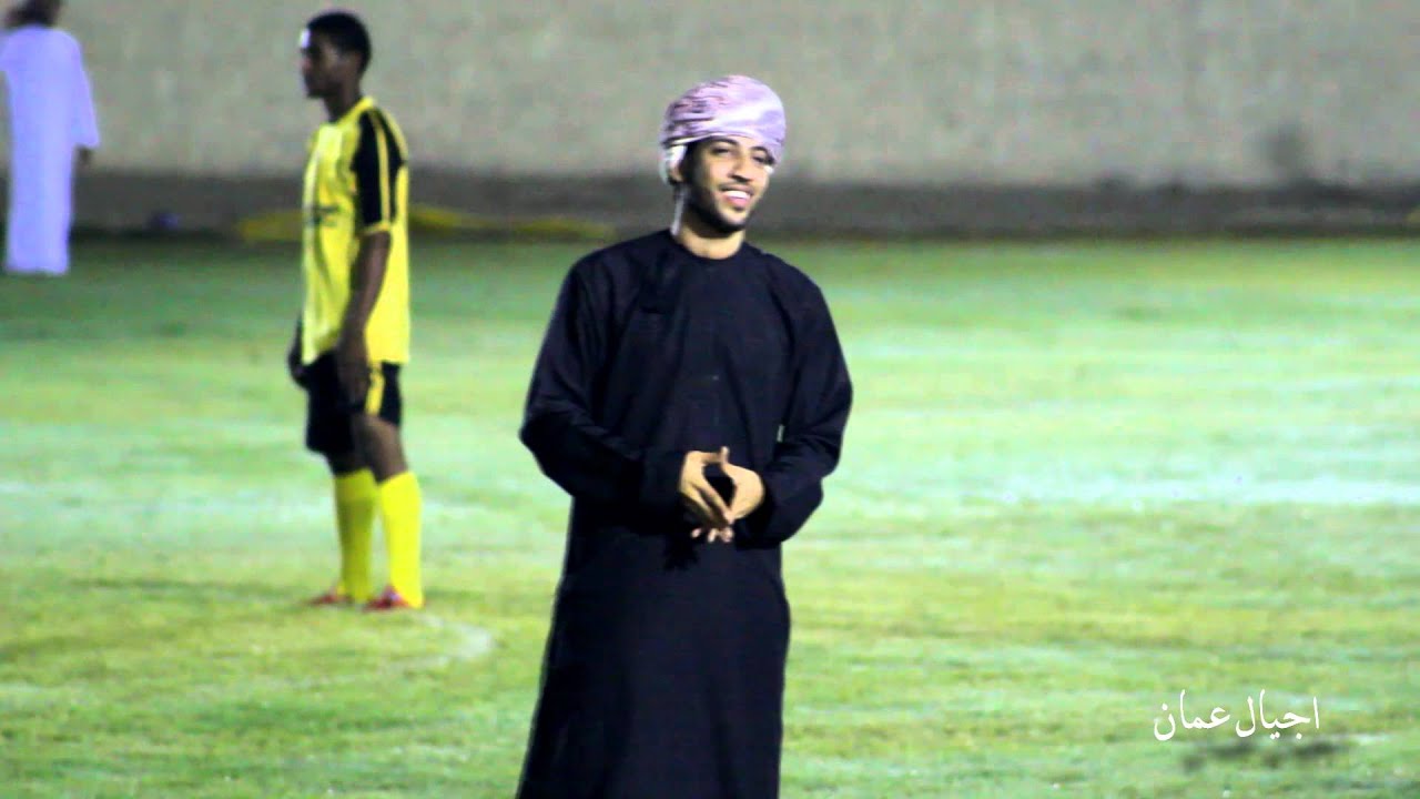 عبدالحميد الكيومي في حفل إفتتاح ملعب قريحات.. إنتاج أجيال عمان..