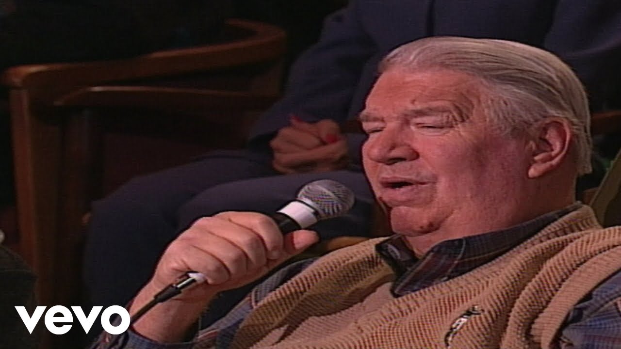 Bill & Gloria Gaither - God Leads Us Along [Live] ft. Jim Hamill