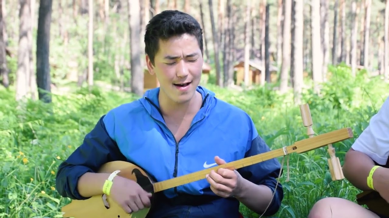[4K] Altai Throat Singing