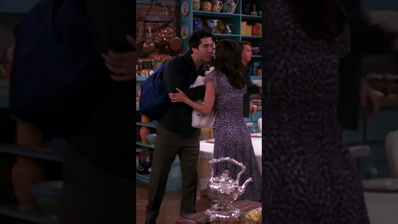 Amy meets Emma...oh wait, it's Phoebe! 😂 #Friends | TBS
