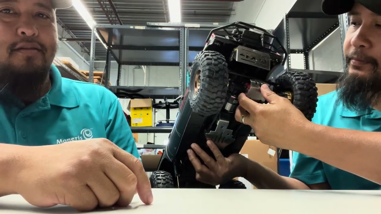 What’s on the bench build series ep. 2 | Desert Lizard Shocks on TRX4 Toyota Hilux TF2