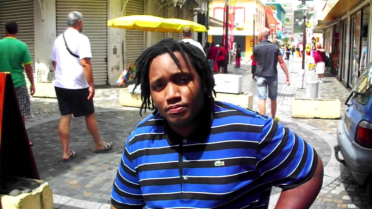 Blicassty Carré Douvan Moun [[ CLIP OFFICIEL 2K12 ]]
