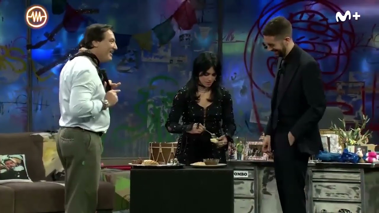 Lali prepara choripan en la TV española