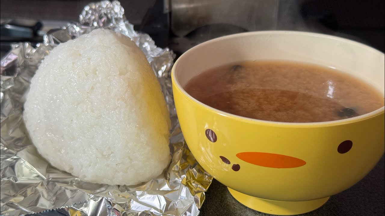 車上生活初めての🍙おにぎり作り