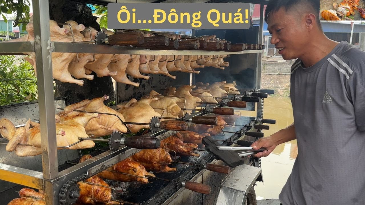 Quán Vịt Quay Lề Đường Ngày Bán Hơn 100 Con Nhưng Mọi Người Vẫn Phải Đứng Đợi Để Mua
