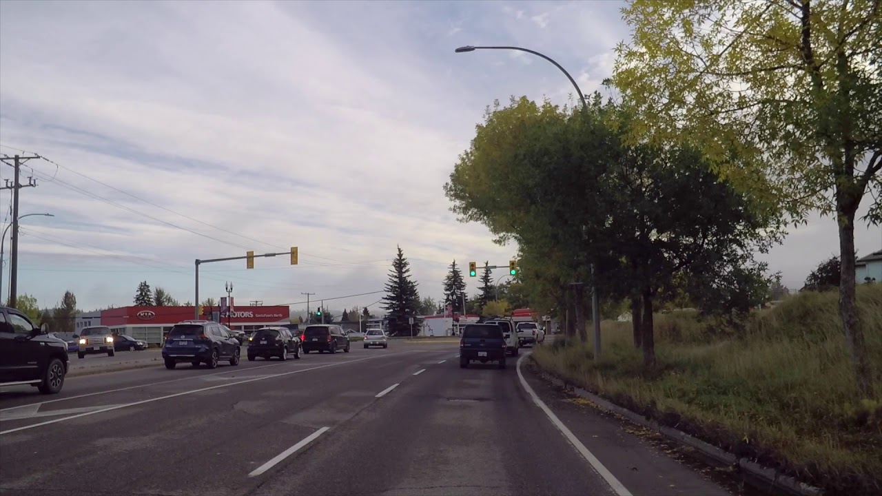 Driving in PRINCE GEORGE City - BC Canada. City Life. Tour of Residential Areas.