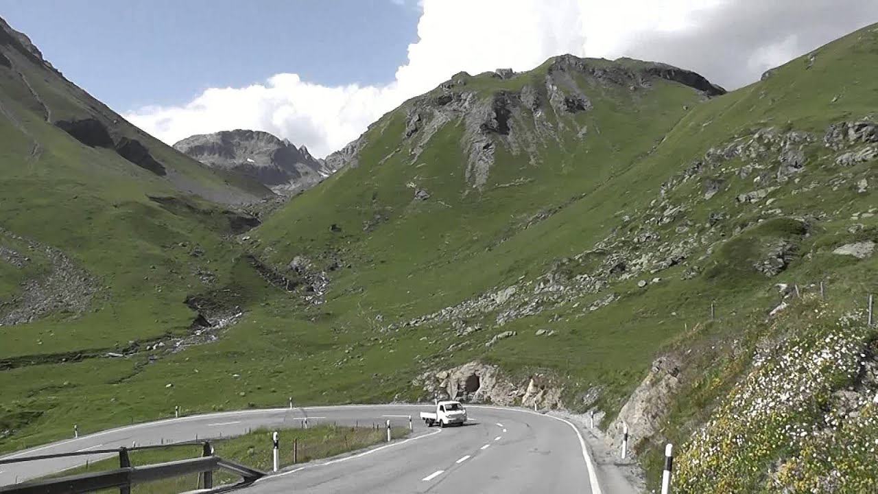 Julierpass (2284 m), Steinigboda (2049 m), bringatúra / bicycle tour : Alpok , Alps, Alpen