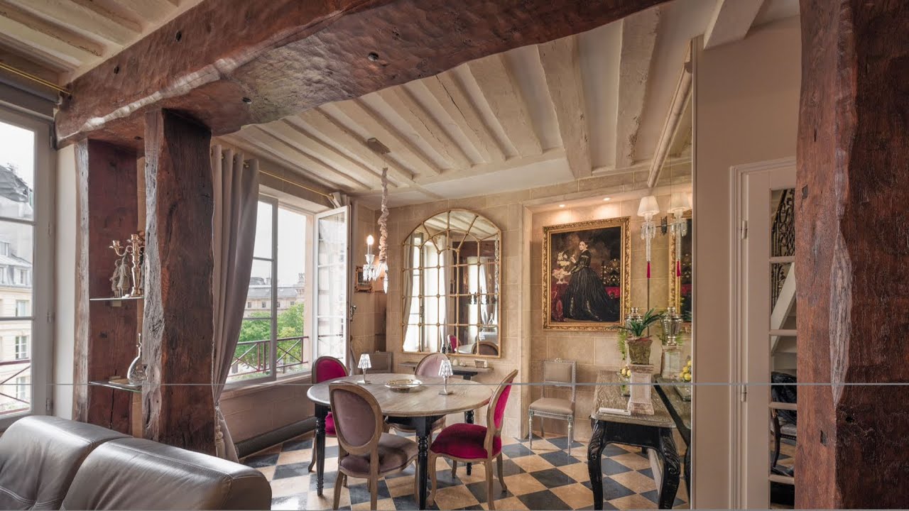 À VENDRE APPARTEMENT PLACE DAUPHINE PARIS