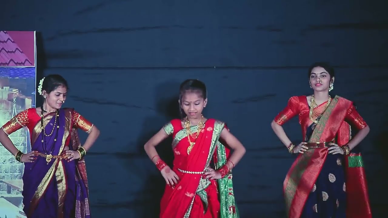 माझ्या भिमानं, भिमानं माय सोन्यानं भरली ओटी mazya bhiman sonyan bharli oti - Rajmata Jijau Kalamanch