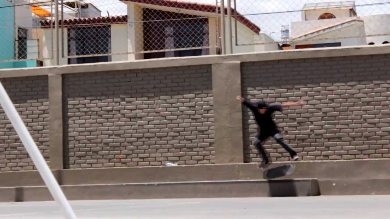 SKATE PARA LA VIDA ETERNA - Renzo Caballero / Braulio Urizar