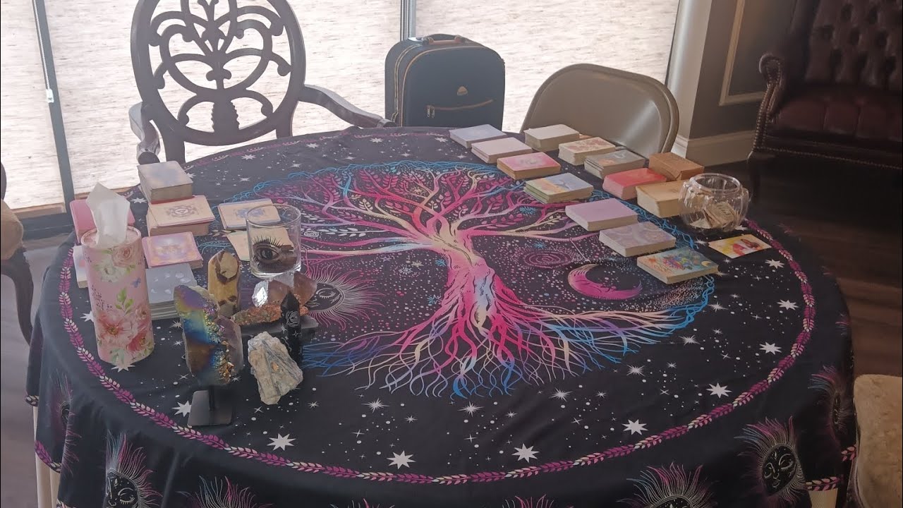 2024 Rachel Mann the Tarot Reader Illinois & Indiana