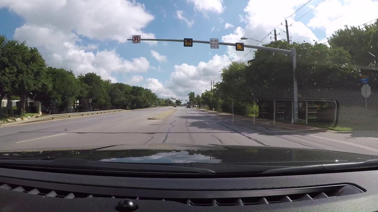 Executing a Left Turn - Unprotected