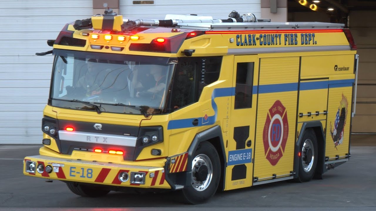 New electric fire truck rolls to a structure fire in Las Vegas 🔥 🚒