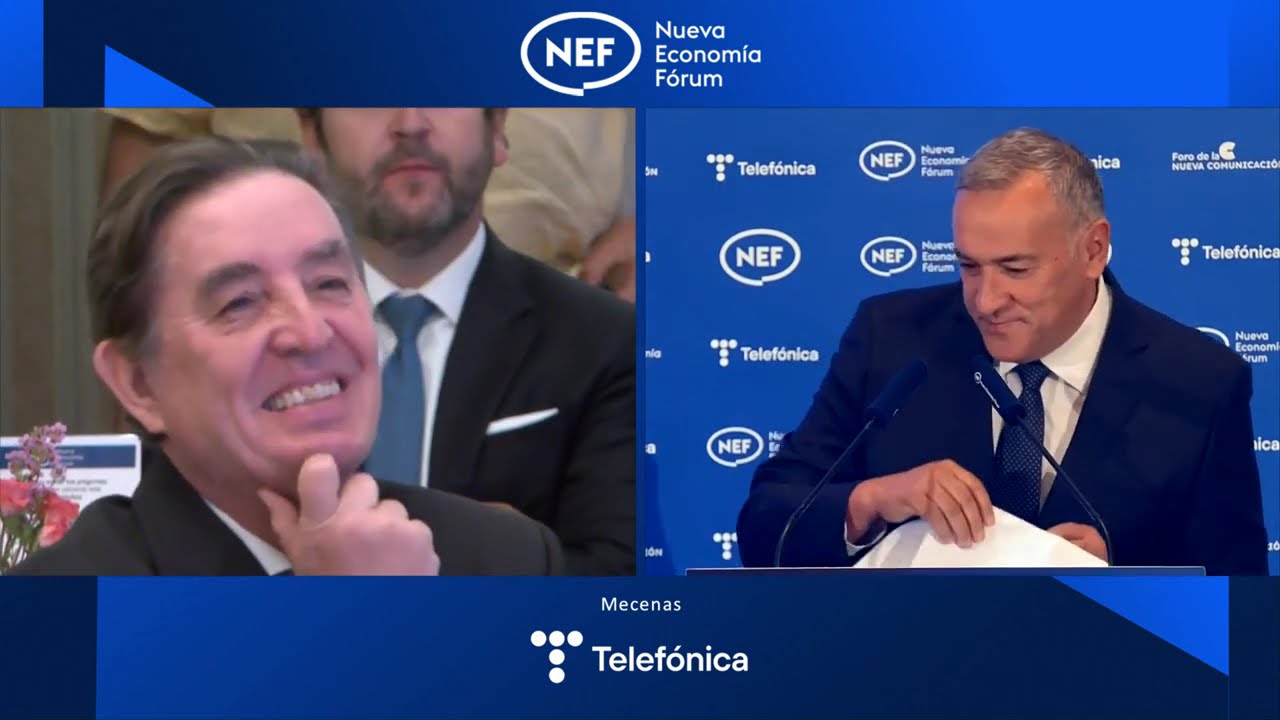 Foro de la Nueva Comunicación con Luis García Montero, director del Instituto Cervantes