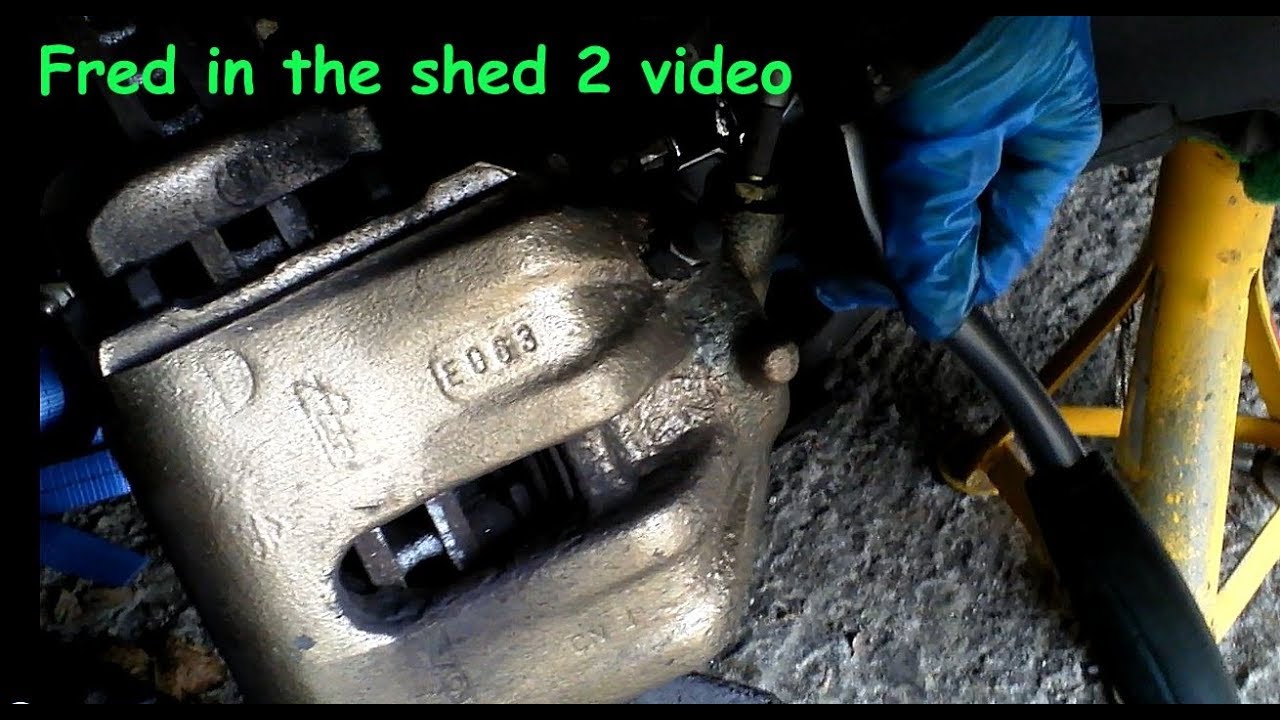 Volvo C70 brake pads change.  Some chat.