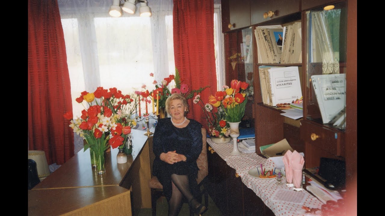 IRĒNAS VĪNKALNAS 10 DARBA GADI RUDBĀRŽU SANATORIJAS INTERNĀTSKOLĀ foto