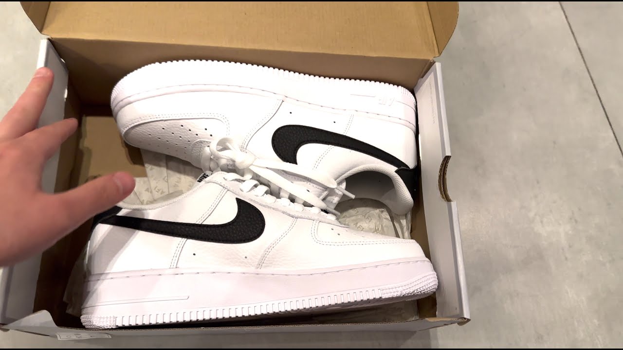 Unboxing + Review Nike Air Force 1 '07 (2023 model)