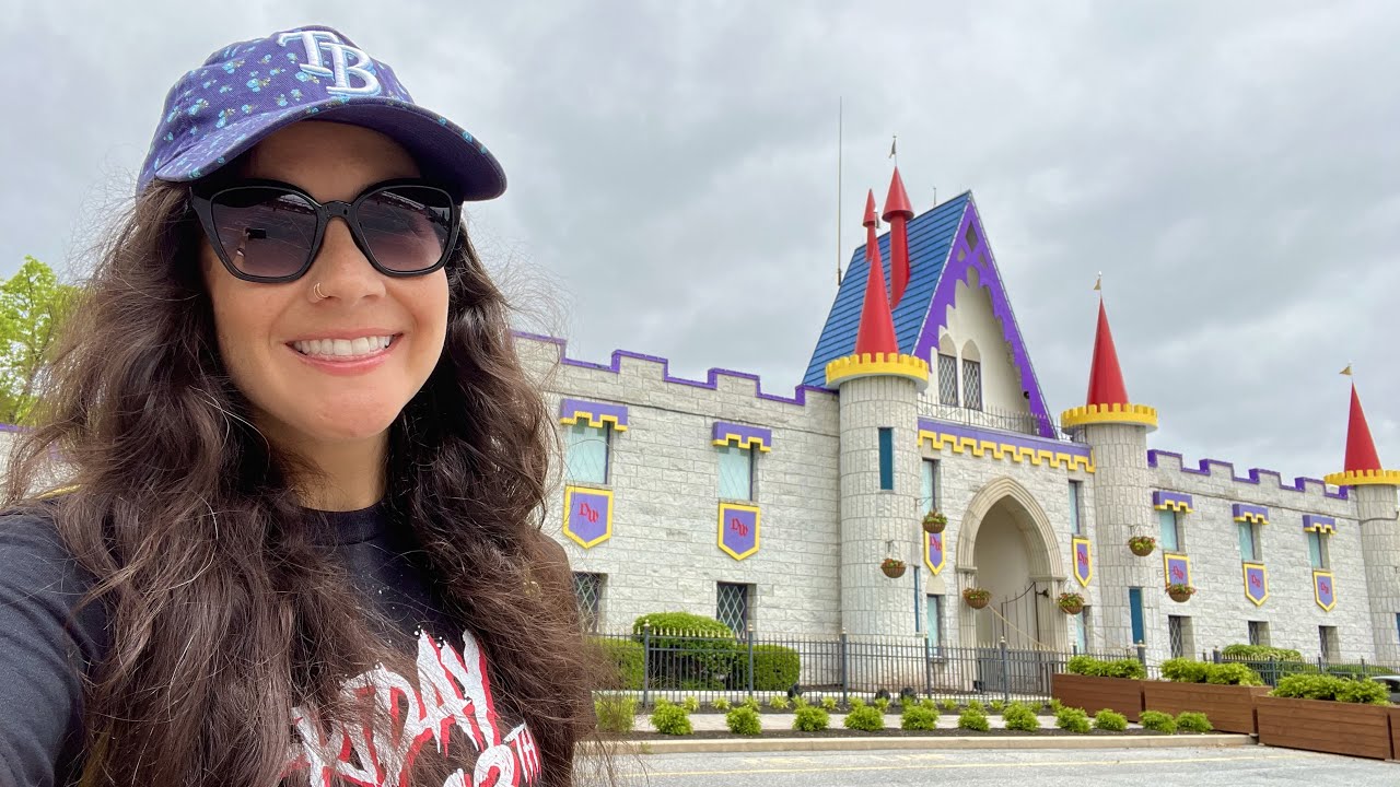 I Rode Rides at Dutch Wonderland! 2022 Full Tour of One of the Best Family Friendly Parks in the USA
