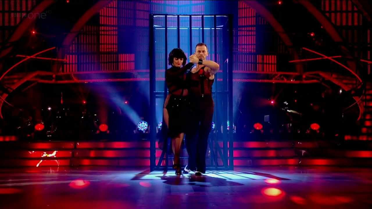 Holly Valance & Artem Chigvintsev - Strictly Come Dancing 2011 / Week 3 - Performance & Votes