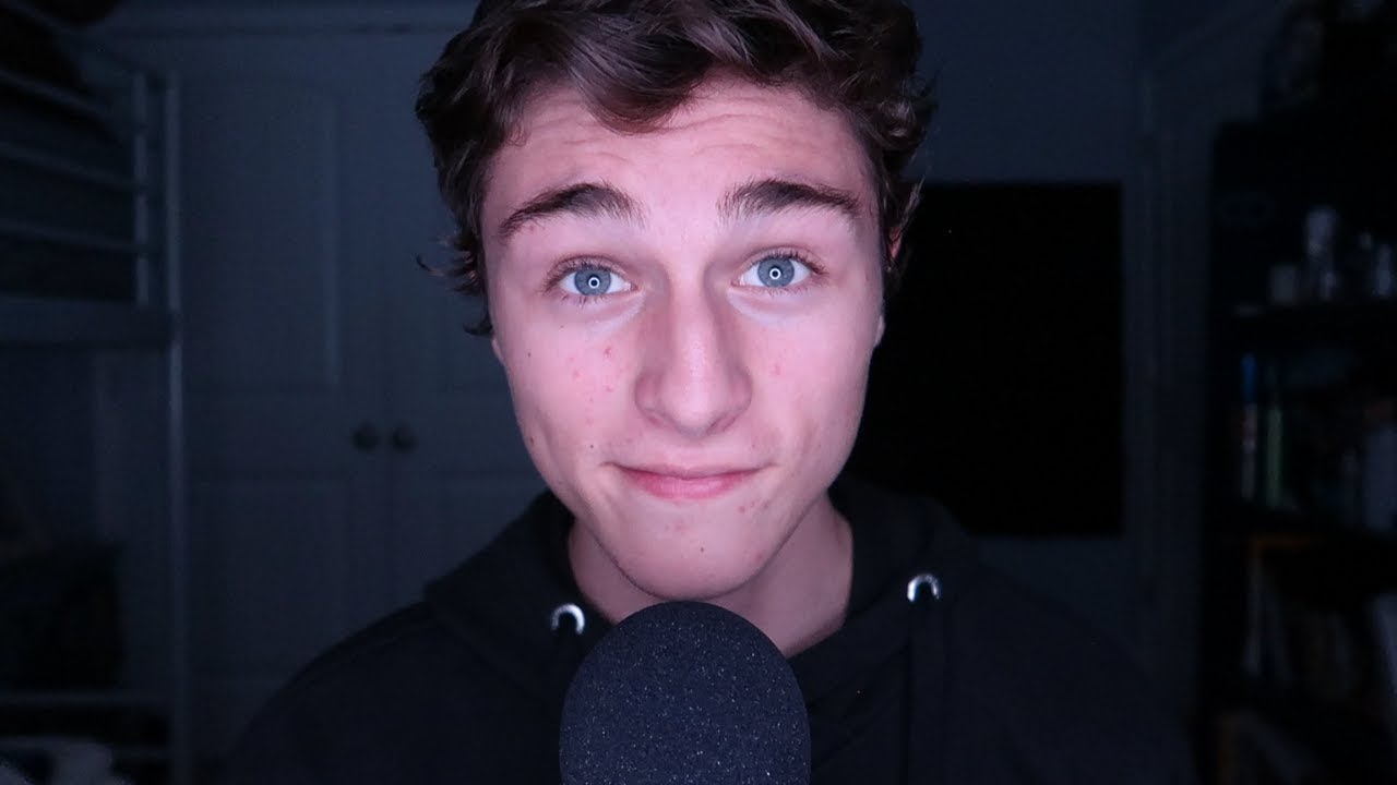 ASMR q&a | Would I Date a Fan? (Whispered) Sleep-Inducing