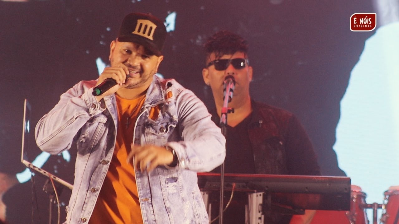 LATITUDE 10 E REI DA CACIMBINHA AO VIVO EM EMBU DAS ARTES - SÃO PAULO