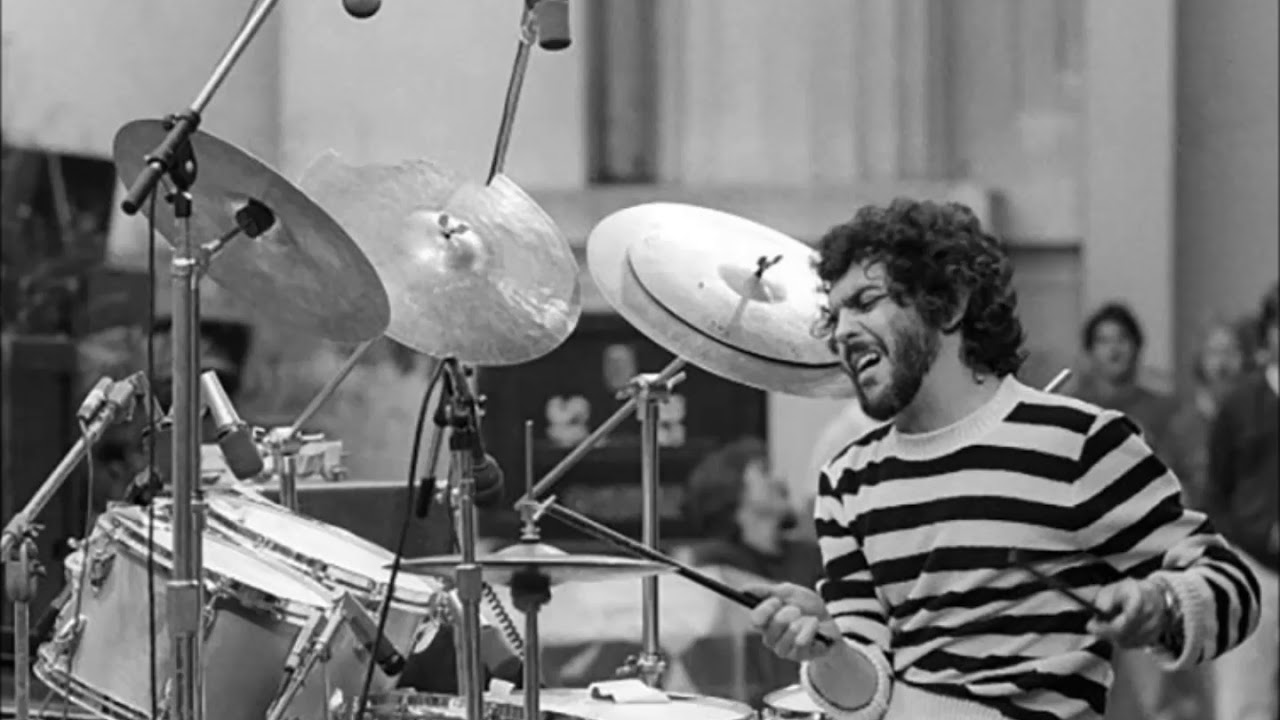 Chuck Mangione with Steve Gadd - St. Thomas  Live at Montreux 1972
