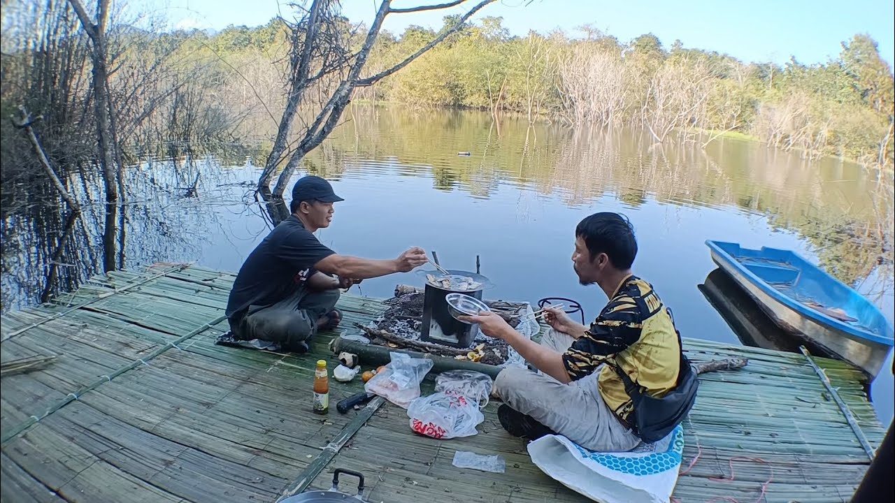 สวัสดีปีใหม่ครับผม ขอให้ทุกๆท่านมีความสุขตลอดปีใหม่นี้ บ้านริมน้ำล่าสุด