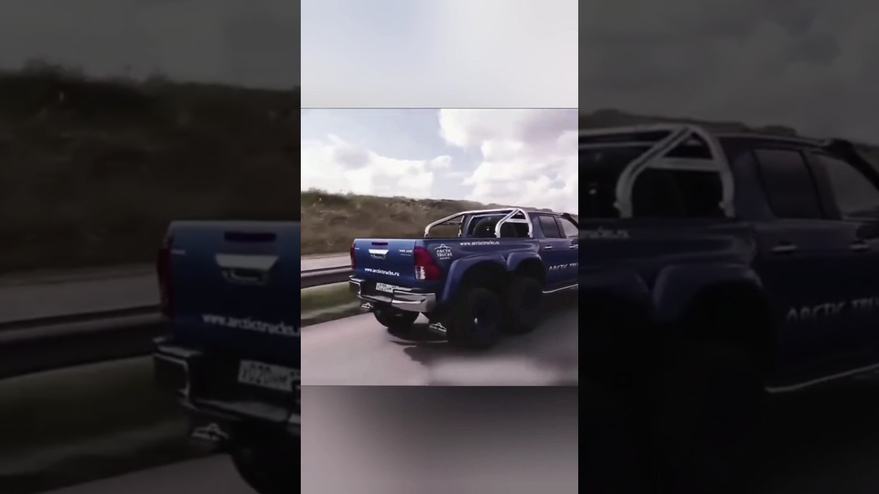 6x6 Toyota Hilux 😳😳 #toyota #hilux #6x6 #shorts