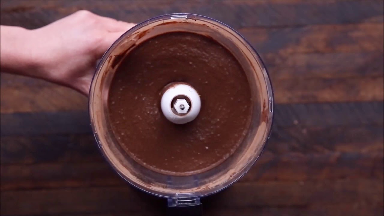 Paleo Chocolate Mousse with Avocado (Dairy-Free)