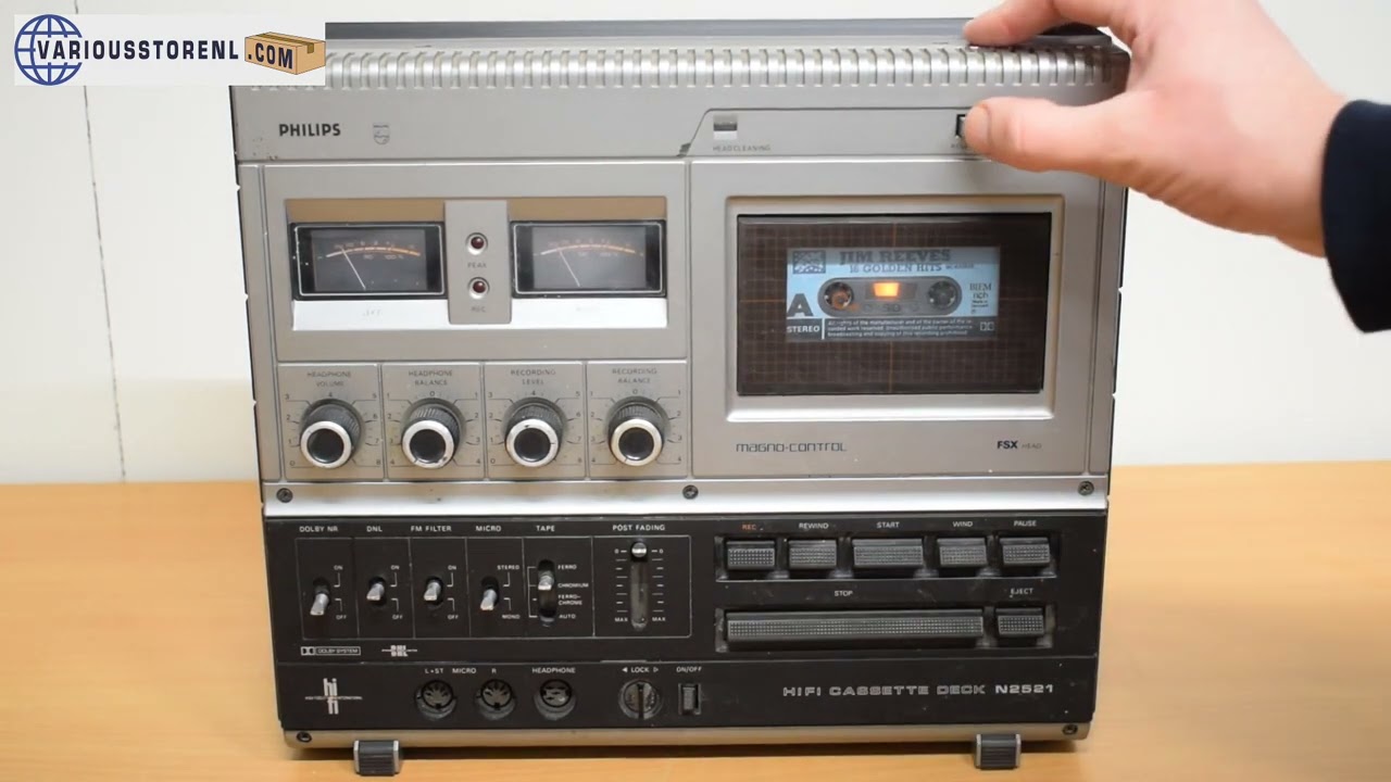 Philips N2521 Stereo Cassette Deck Demonstration Video - Sold at www.variousstorenl.com