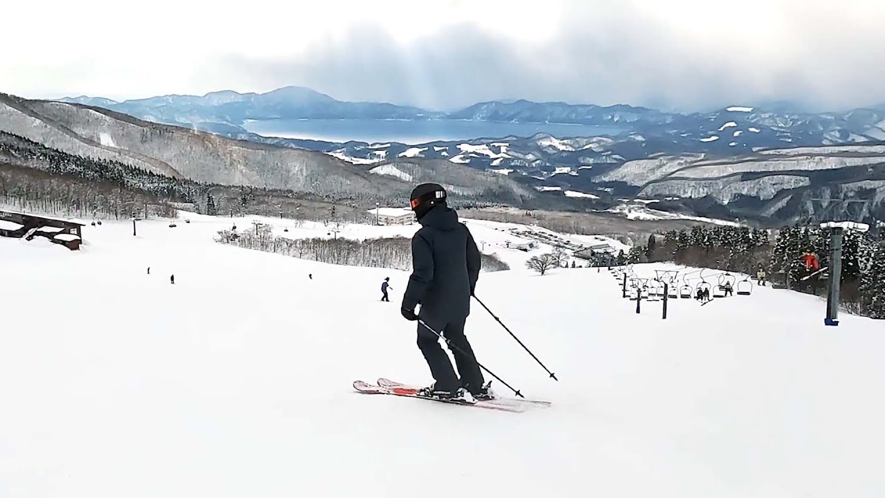 初中級者のためのスキーを傾けない楽な滑り方｜TAKEHIRO