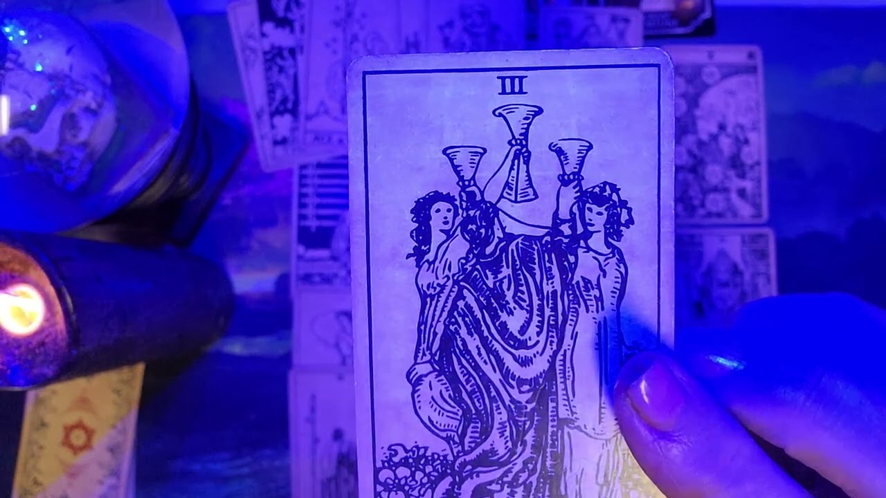 Taurus ♉️  Someone's got their eye on you in secret