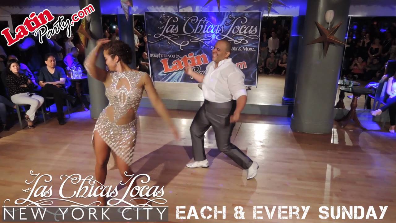 Alex & Desiree - Las Chicas Locas - LatinParty.com