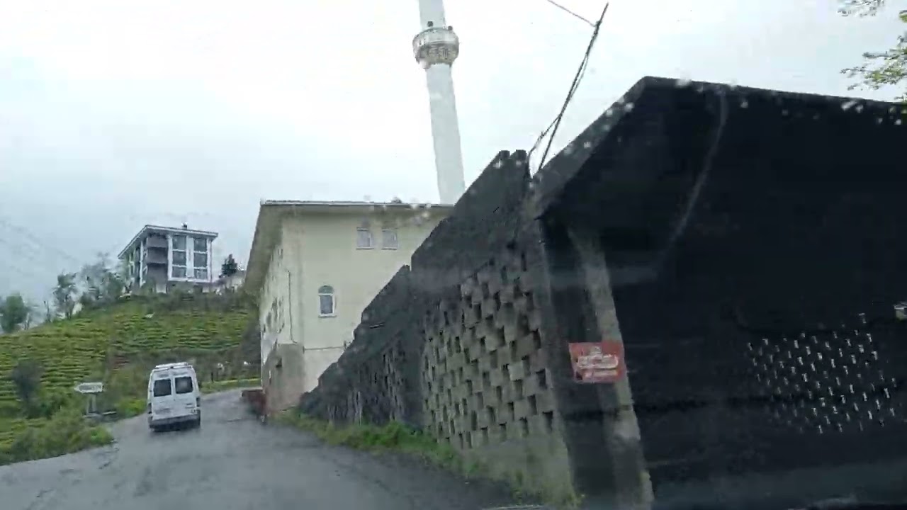Yağmurlu bir günde köy havası / Pazarköy Aktepe Mahallesi
