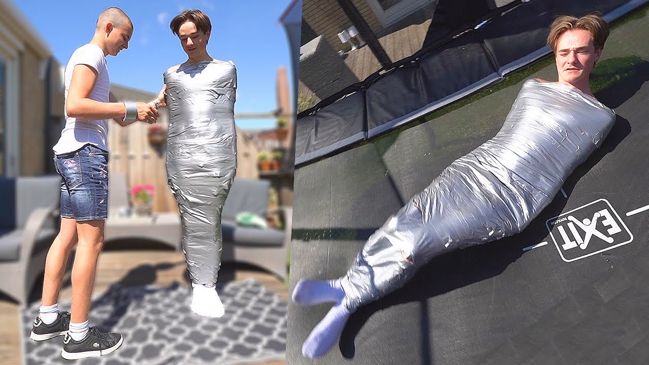 INGEWIKKELD IN DUCT TAPE OP DE TRAMPOLINE!