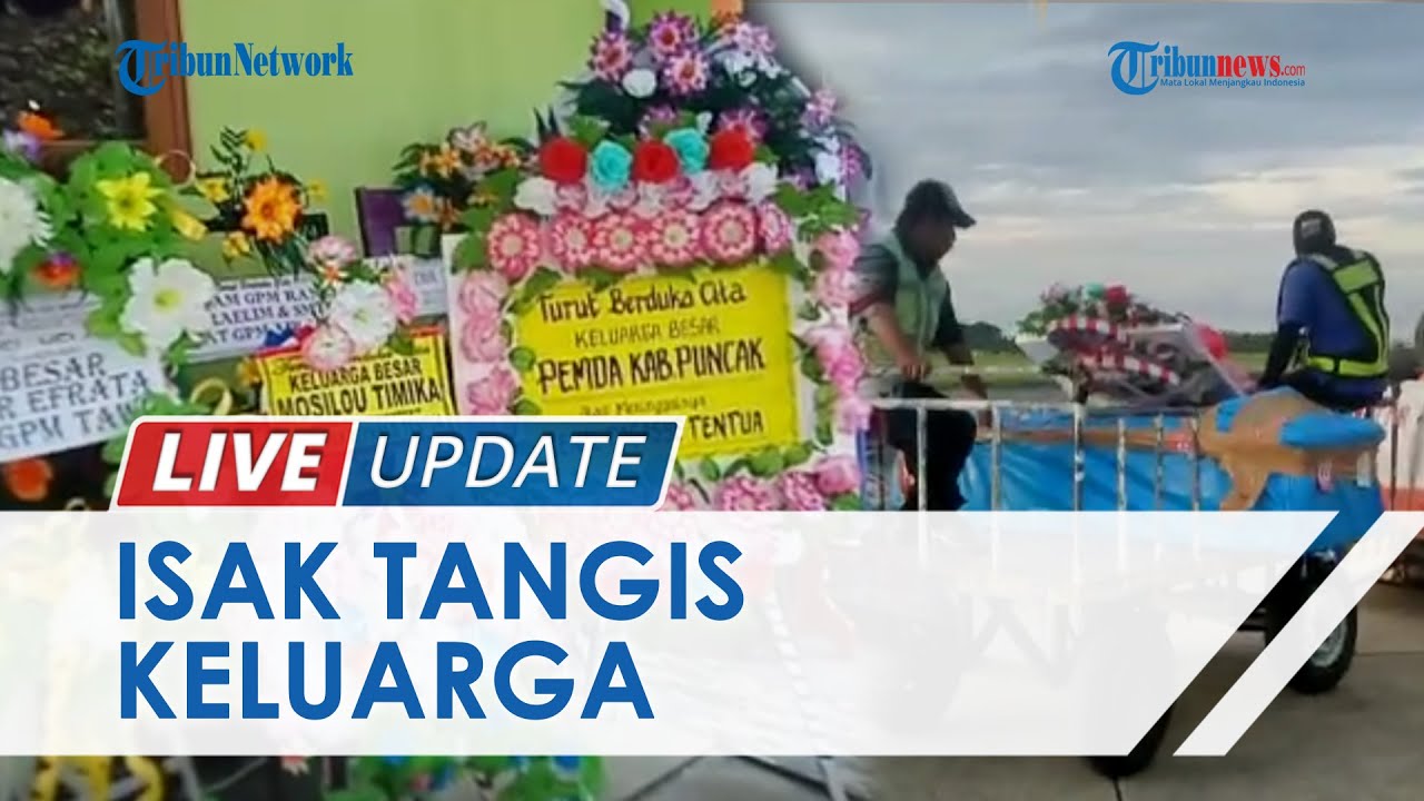 Tangis Histeris Iringi Kedatangan Jenazah Karyawan PTT Korban KKB Asal Ambon di Bandara Pattimura