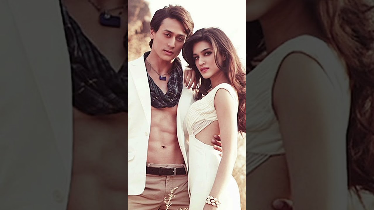 Tiger shroff & Kriti sanon viral short 💕#tigershroff #kritisanon #youtubeshorts #lovestatus #viral