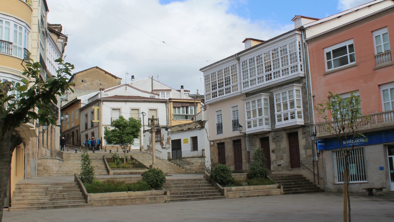 Monforte de Lemos - Galicia - España  Música : Omar Garcia