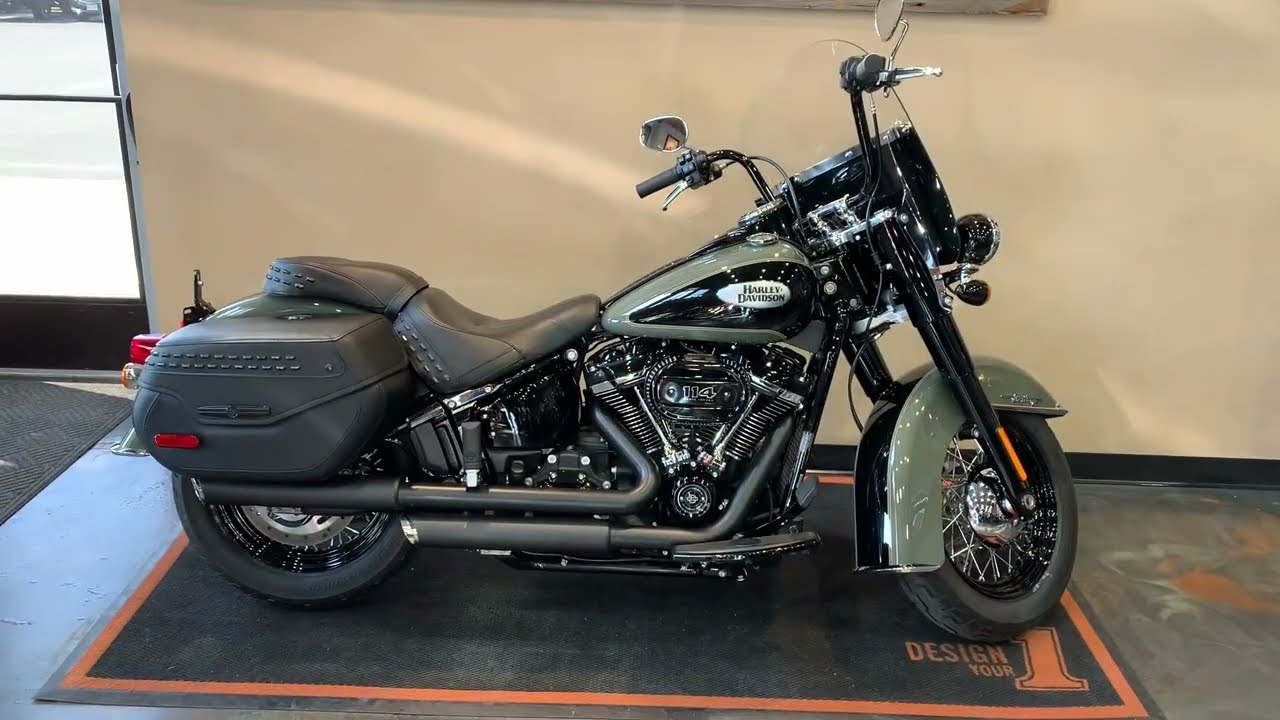 2021 Harley-Davidson Softail Heritage Classic in Deadwood Green and Vivid Black-FLHCS