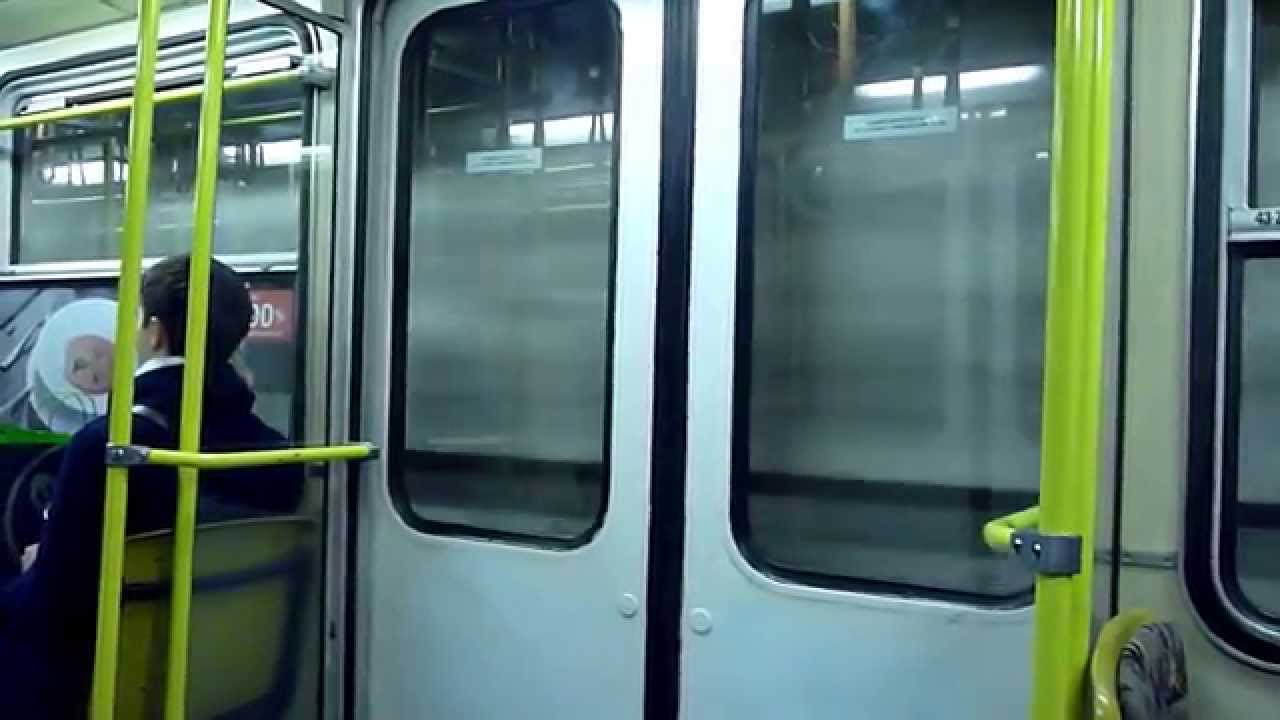 [HD] BKV M1-es metró - 43 2013.11.26 8:00:10