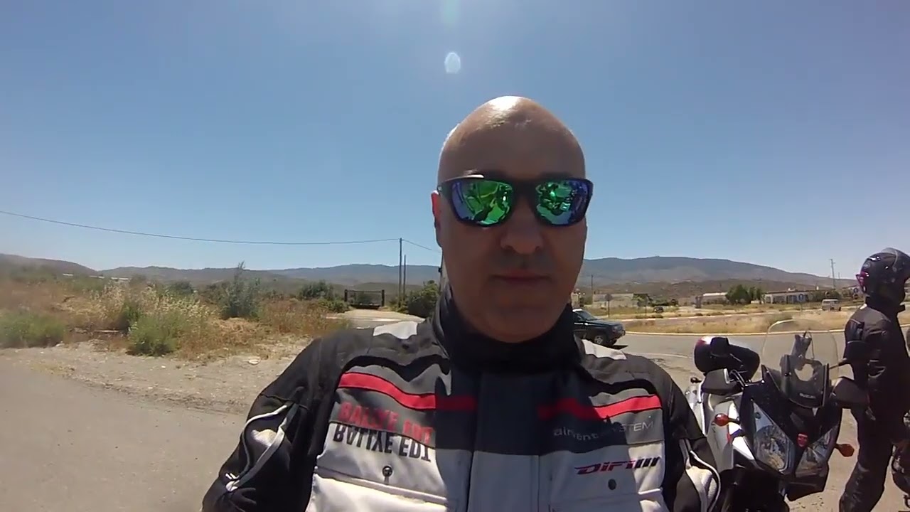 Ruta motera al Puerto de Velefique en Almeria Mayo 2017  (Video de Dario Elefantwin)