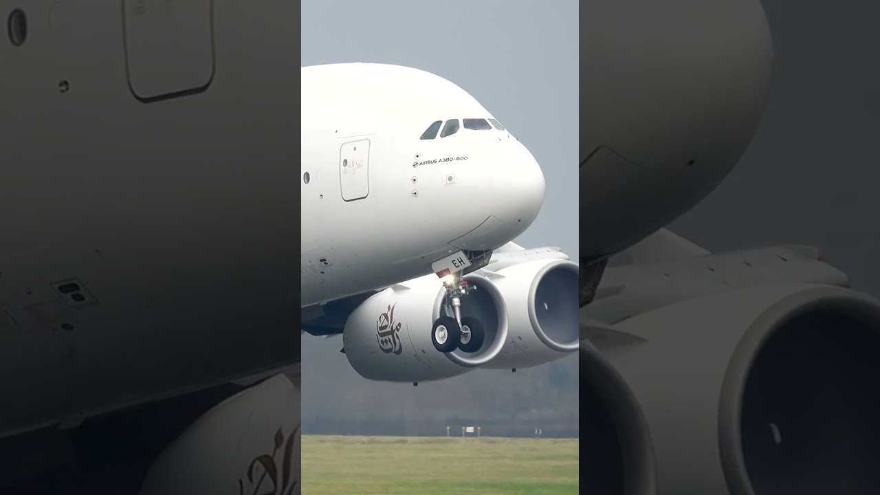 A380 Super TAKEOFF