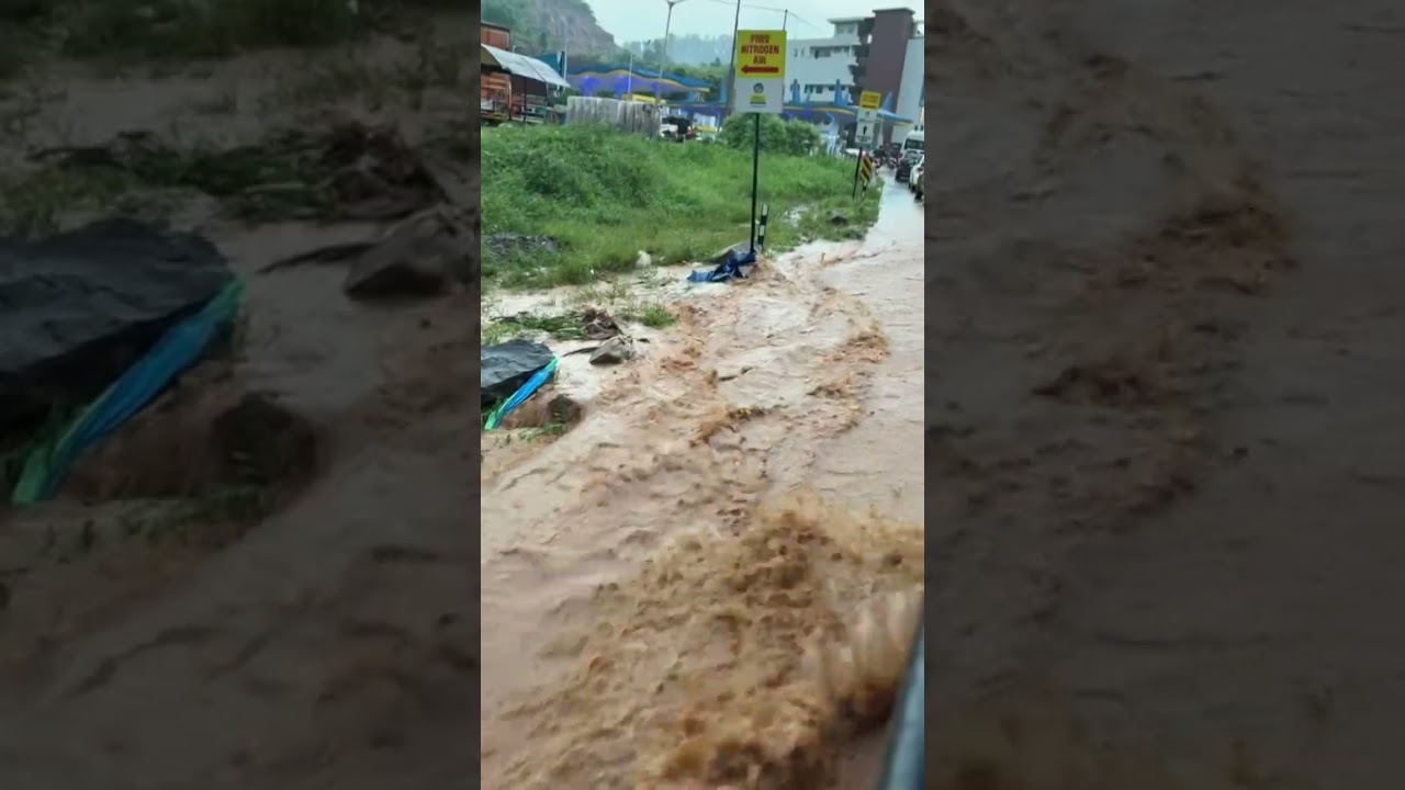 Guwahati Flood🥹⛈️📍#guwahati #assam #flood #viral