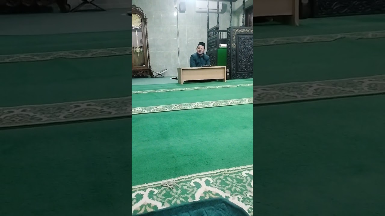 Ceramah Subuh masjid Nuurromadhon penceramah ustad Afif za karya. 
