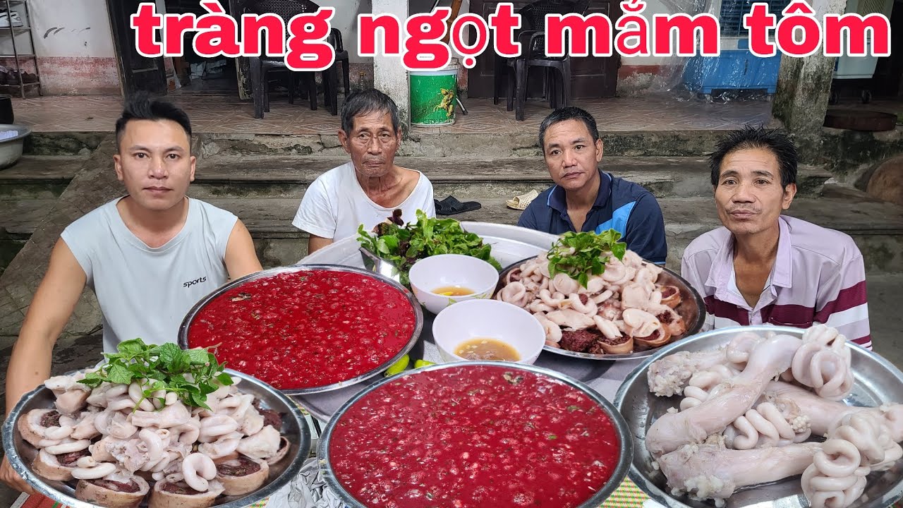 TIẾT CANH TRÀNG LỢN CHẤM MẮM TÔM THƠM NGON KHỎI PHẢI NÓI,LÊ TOÀN FOOD