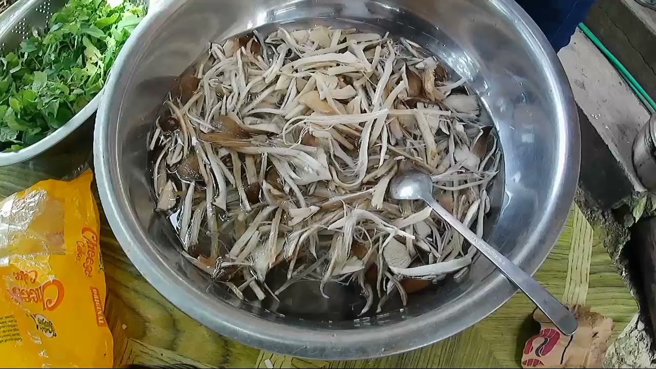 MUSHROOM W/ AMPALAYA ILOCANO RECIPE